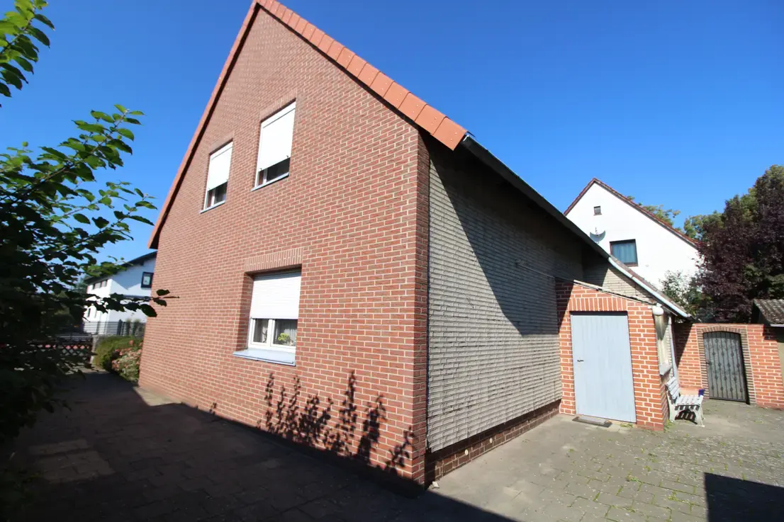Sanierungsbedürftiges Einfamilienhaus in Osterwald, verkauft durch IHR Immobilienmakler