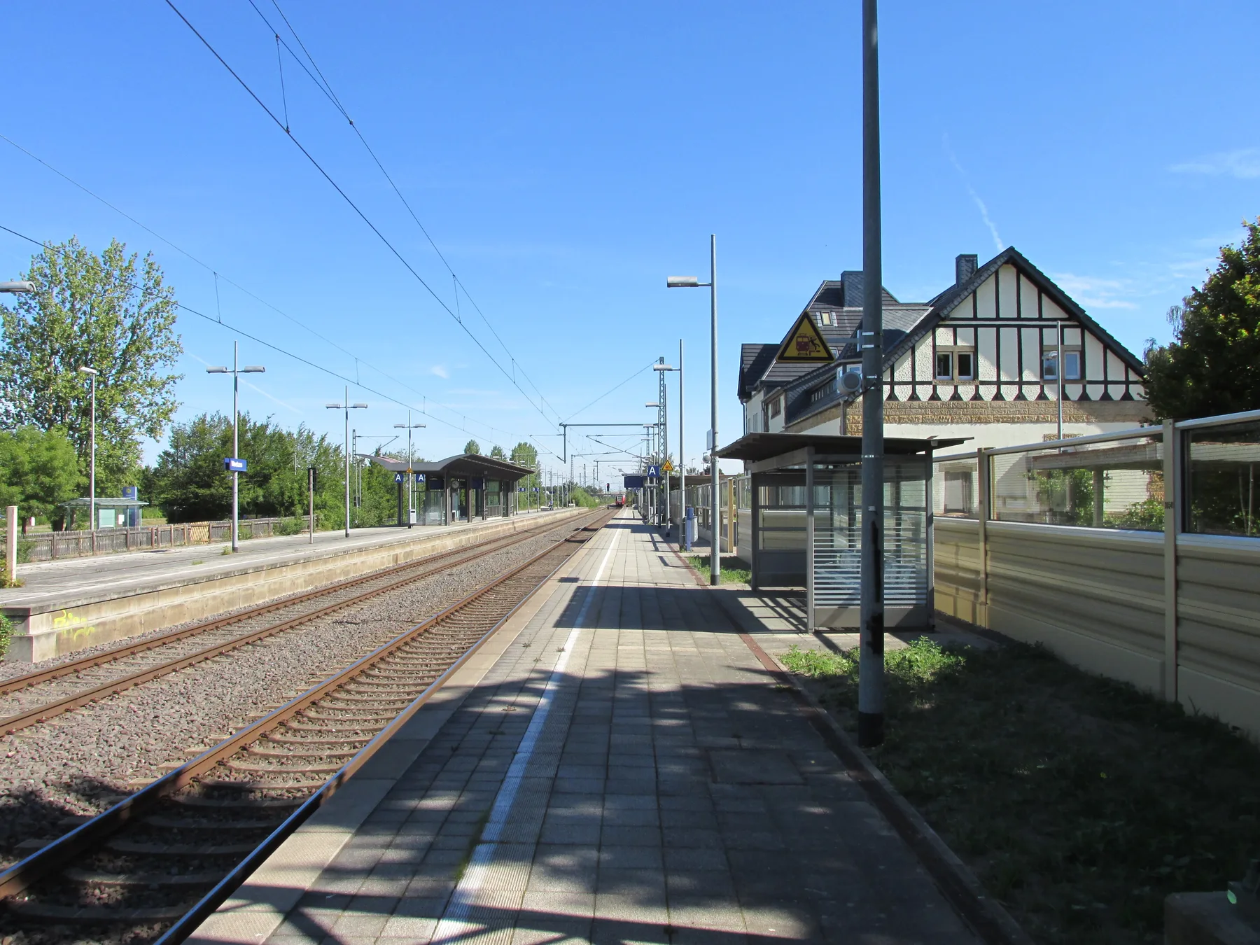 Bahnhof Weetzen mit S-Bahn-Anschluss nach Hannover