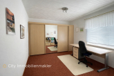 Zimmer 2 EG - Hannover-Garbsen Top-gepflegtes 150 qm Familienhaus mit Garten, Terrasse & Garage
