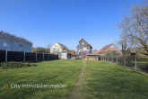 Garten/Bauland - „Vielseitiges Mehrfamilienhaus mit 3 Einheiten + ELW, großem Grundstück & zusätzl. Baupotenzial“