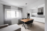 Wohnzimmer - Luxus und private Ruheoase-Hannover-Südstadt- Kernsanierung 2021-66 qm inkl. Gartengrundstück 45 m²