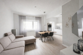 Wohnzimmer - Luxus und private Ruheoase-Hannover-Südstadt- Kernsanierung 2021-66 qm inkl. Gartengrundstück 45 m²