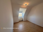 Charmante Dachwohnung mit Potenzial im Zentrum von Barsinghausen! - Büro_