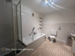 Charmante Dachwohnung mit Potenzial im Zentrum von Barsinghausen! - Bad_