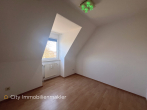 Charmante Dachwohnung mit Potenzial im Zentrum von Barsinghausen! - Kinderzimmer
