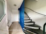 Zweifamilienhaus in Alt-Barsinghausen – Maisonette bezugsfrei, EG vermietet, 2 Garagen - Flur EG