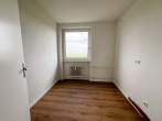 Küche - Modernisierte 3-Zimmer-Wohnung mit Loggia und Fensterbad